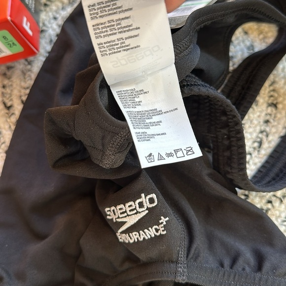 Speedo Kids Swim One Piece - Black size 8-24 - Picture 2 of 8